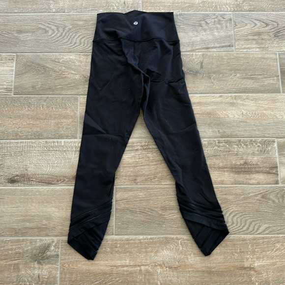 Lululemon Wunder Under Leggings Size 4 - Picture 2 of 3